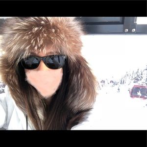 Trapper hat real fox fur !!! Forever hat